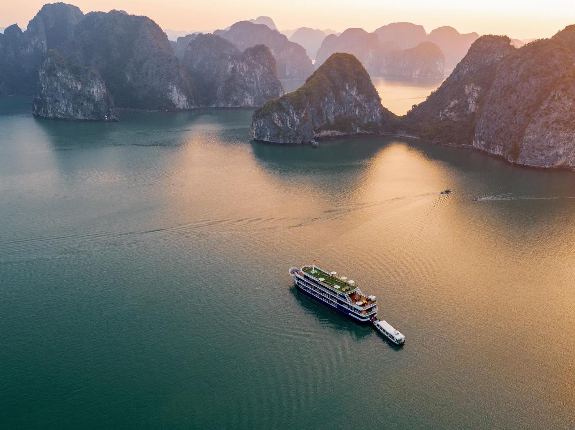下龍 Halong Dragon Bay Cruise酒店 外观 照片
